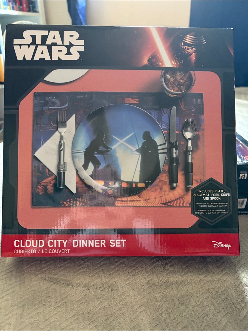 Star Wars Cloud City Dinner Set - Black, Red, Blue